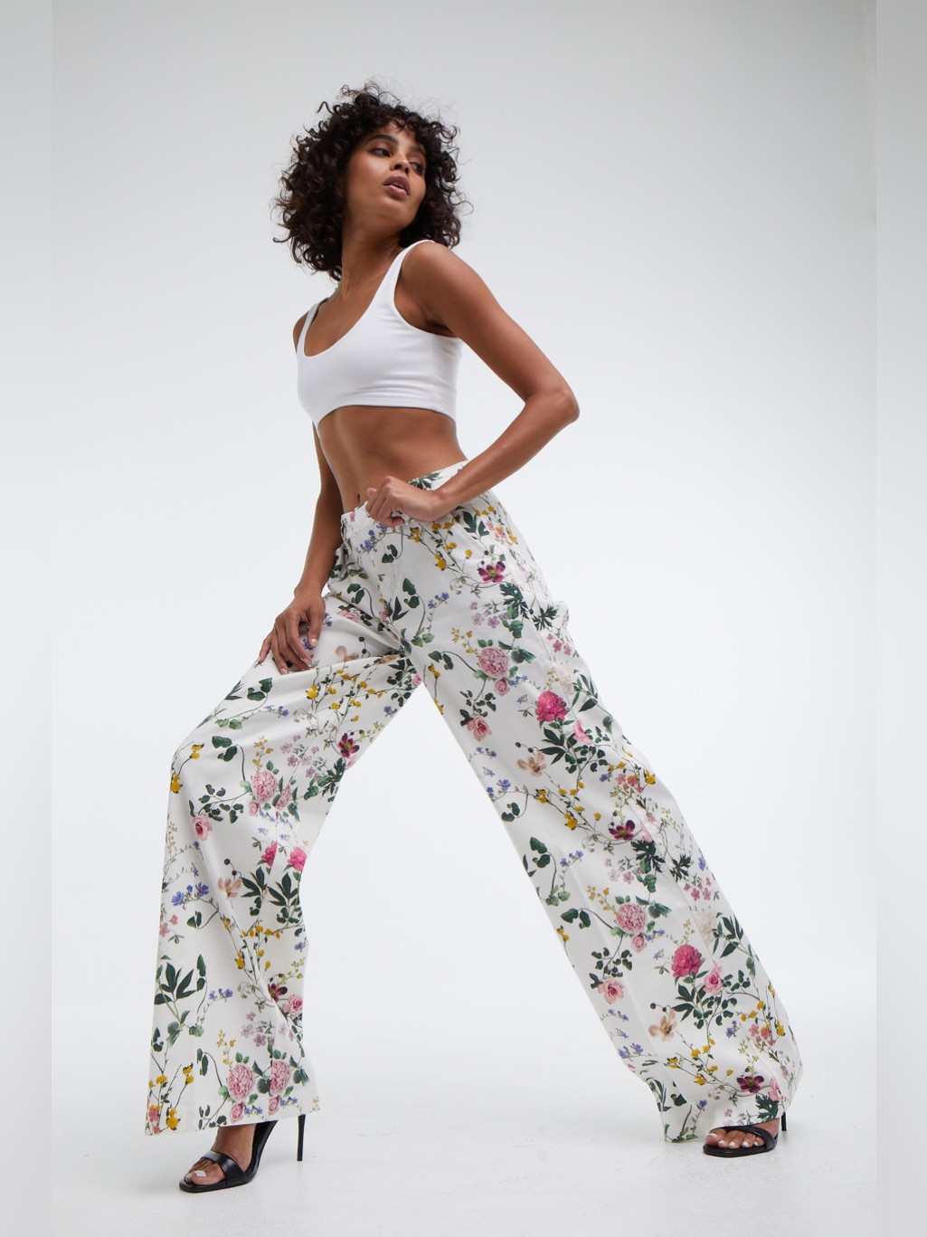 Level 99 Upcycled Tallulah Wide Leg Pants In Wild Flowers Linen Lyocell Size 27